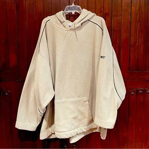Oversized long sleeve sweatshirt